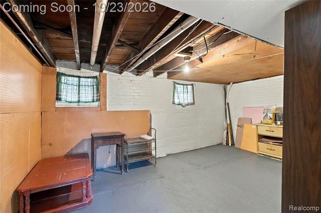 2925 Burnside Street, Detroit, MI 48212