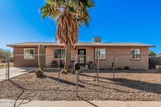 6716 S Draper Road, Tucson, AZ 85757