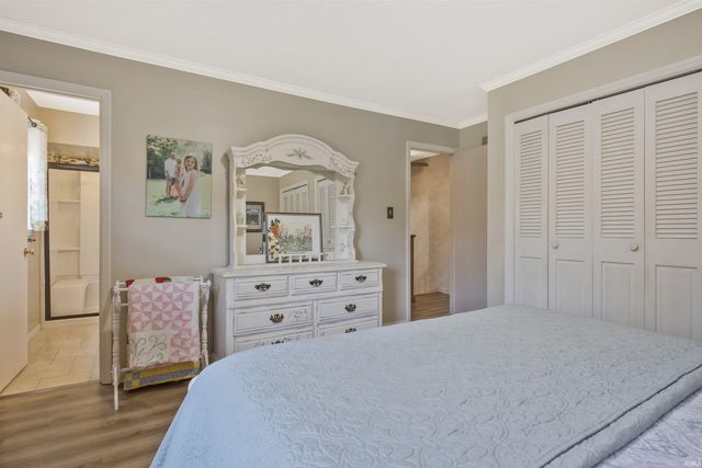 2108 Sleepy Hollow Drive, Evansville, IN 47720