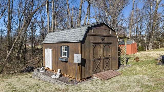 2108 Sleepy Hollow Drive, Evansville, IN 47720