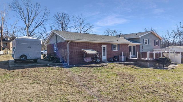 2108 Sleepy Hollow Drive, Evansville, IN 47720