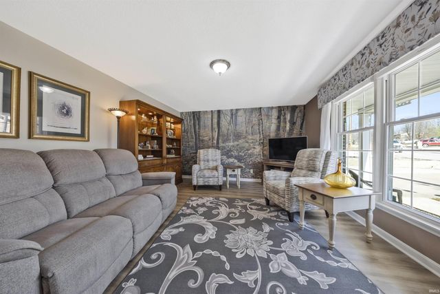 2108 Sleepy Hollow Drive, Evansville, IN 47720