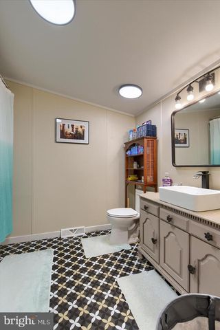 320 CARAVAN CT, Middletown, PA 17057