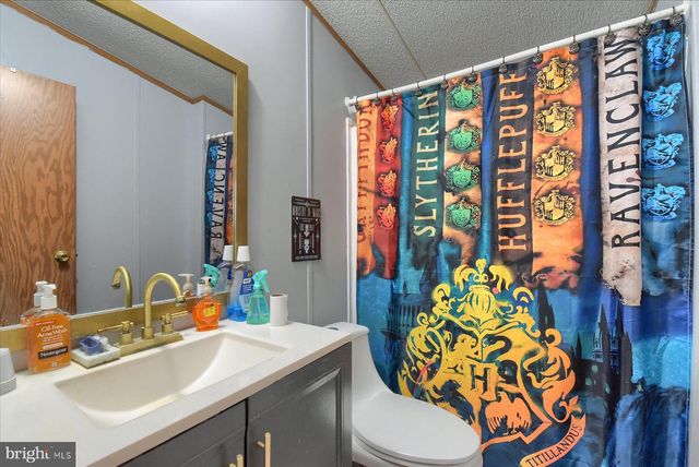 320 CARAVAN CT, Middletown, PA 17057