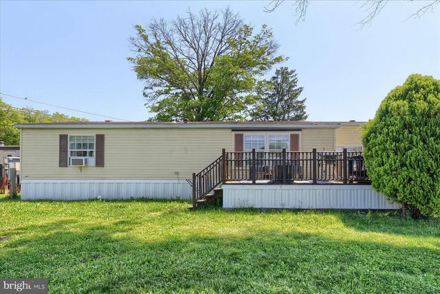 320 CARAVAN CT, Middletown, PA 17057