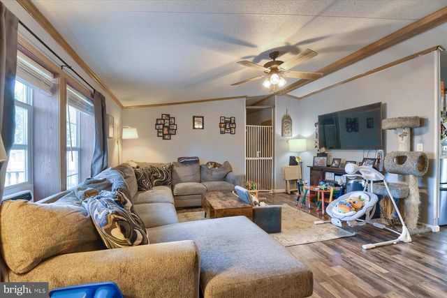 320 CARAVAN CT, Middletown, PA 17057