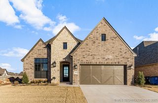 5511 E 126th Street S, Bixby, OK 74008