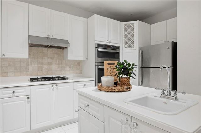 424 Lindbergh Drive NE 208, Atlanta, GA 30305
