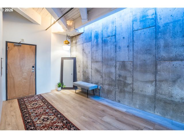 1420 Nw LOVEJOY St 417, Portland, OR 97209