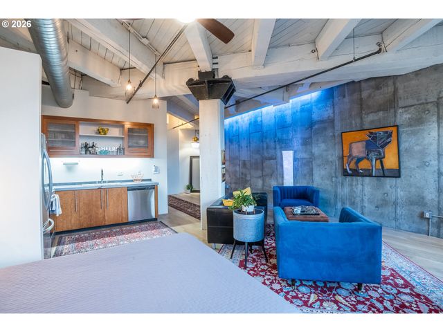 1420 Nw LOVEJOY St 417, Portland, OR 97209