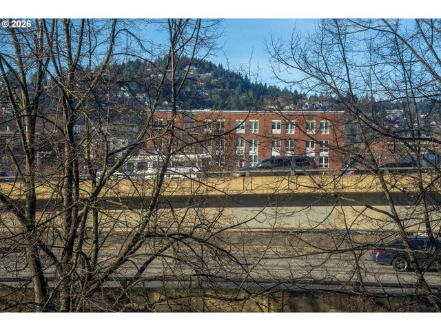 1420 Nw LOVEJOY St 417, Portland, OR 97209