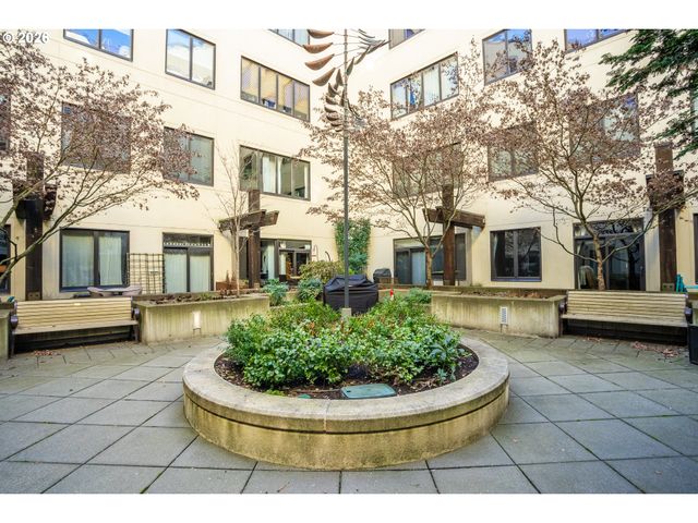 1420 Nw LOVEJOY St 417, Portland, OR 97209