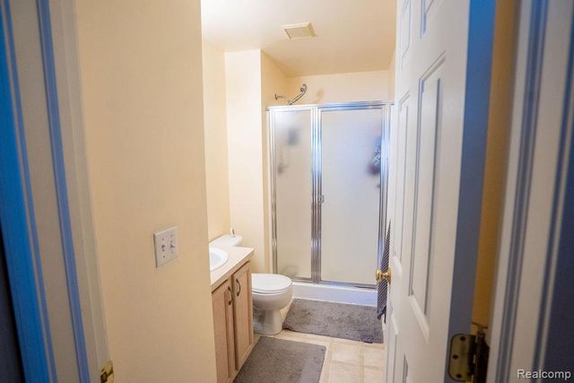 23010 Fairlane Boulevard, Woodhaven, MI 48183