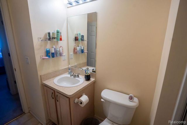 23010 Fairlane Boulevard, Woodhaven, MI 48183