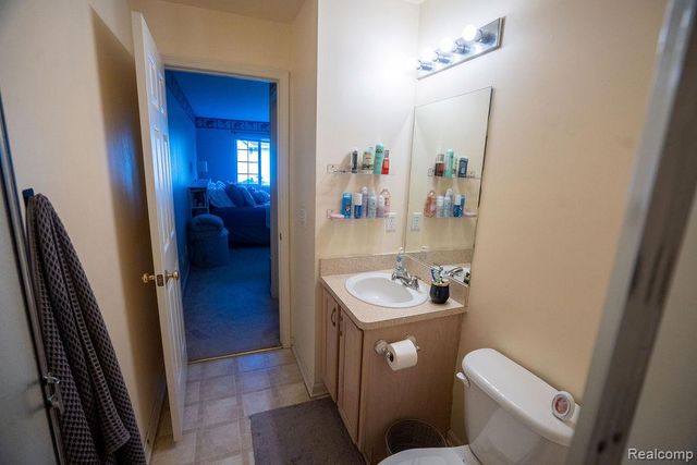 23010 Fairlane Boulevard, Woodhaven, MI 48183