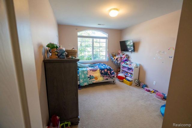 23010 Fairlane Boulevard, Woodhaven, MI 48183