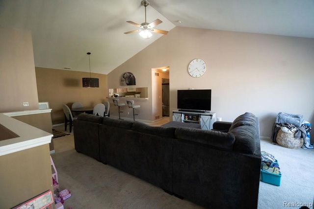 23010 Fairlane Boulevard, Woodhaven, MI 48183