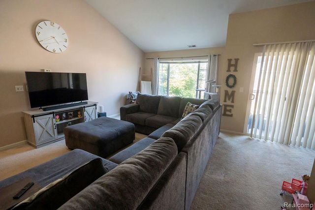23010 Fairlane Boulevard, Woodhaven, MI 48183