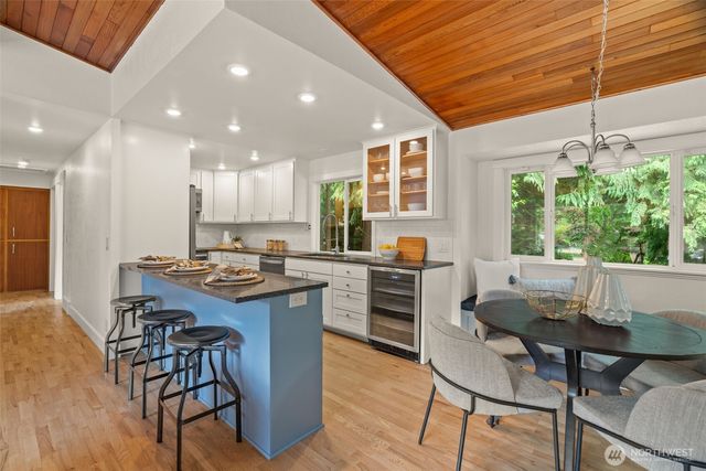 17224 61st Place W, Lynnwood, WA 98037