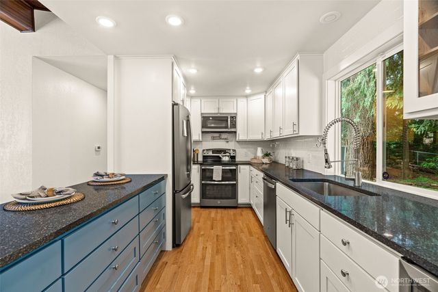 17224 61st Place W, Lynnwood, WA 98037