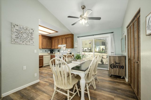 5507 Daisy Dr, Pollock Pines, CA 95726