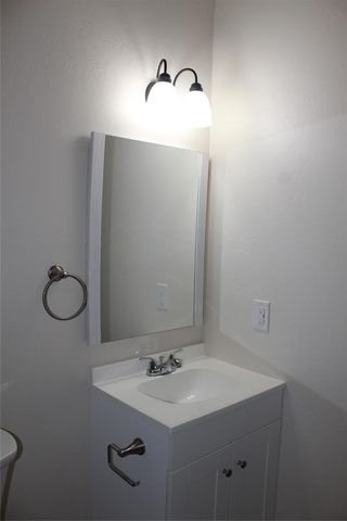 1206 Mitacek Avenue, Prague, OK 74864