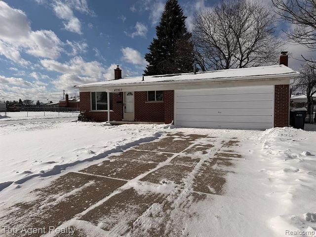 40903 Flagstaff Drive, Sterling Heights, MI 48313