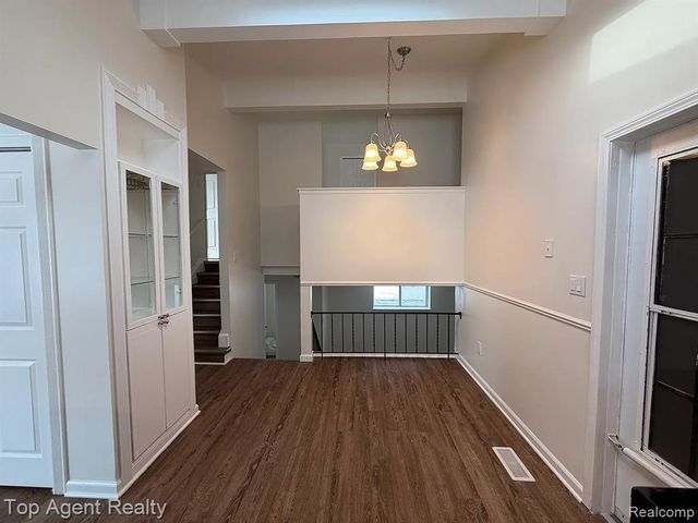 40903 Flagstaff Drive, Sterling Heights, MI 48313