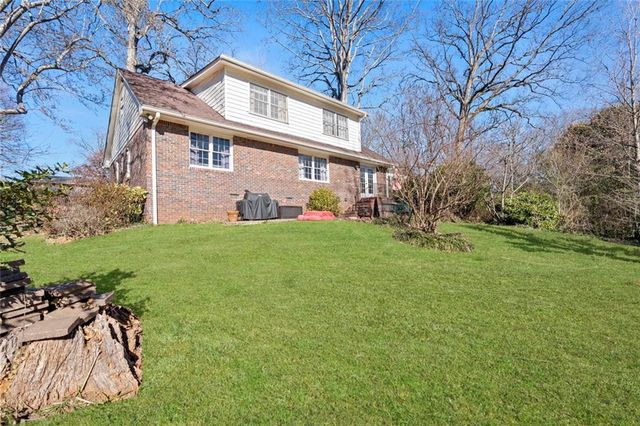 4251 Tuckersham Lane, Tucker, GA 30084