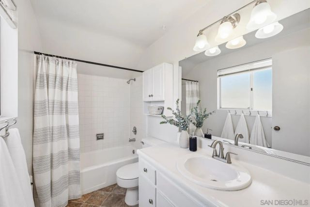 9371 Riverview Ave., Lakeside, CA 92040