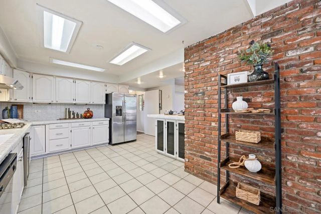 9371 Riverview Ave., Lakeside, CA 92040