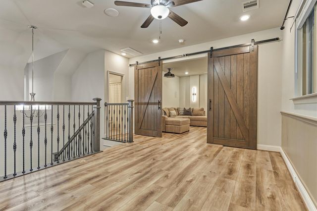 6 Canopy Green Drive, Tomball, TX 77375