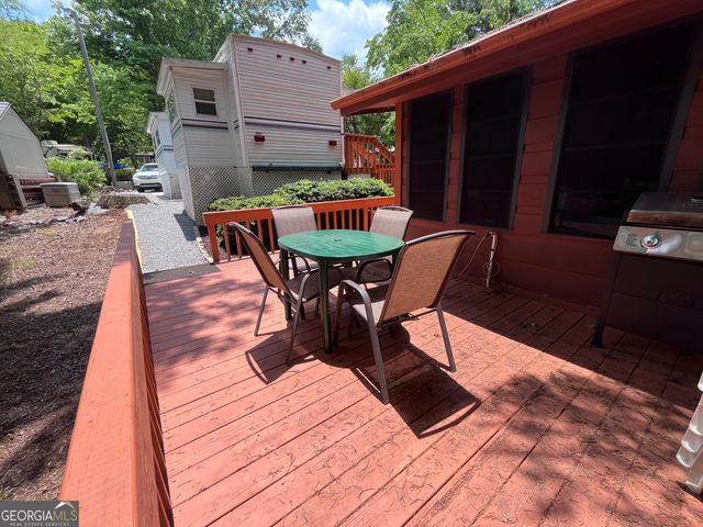 86 Campfire Drive, Cleveland, GA 30528