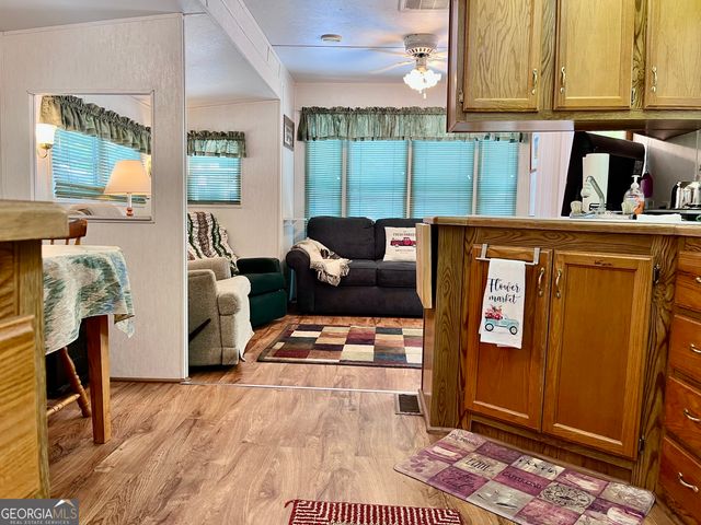 86 Campfire Drive, Cleveland, GA 30528