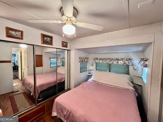 86 Campfire Drive, Cleveland, GA 30528