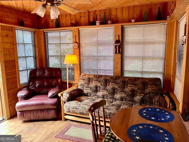 86 Campfire Drive, Cleveland, GA 30528