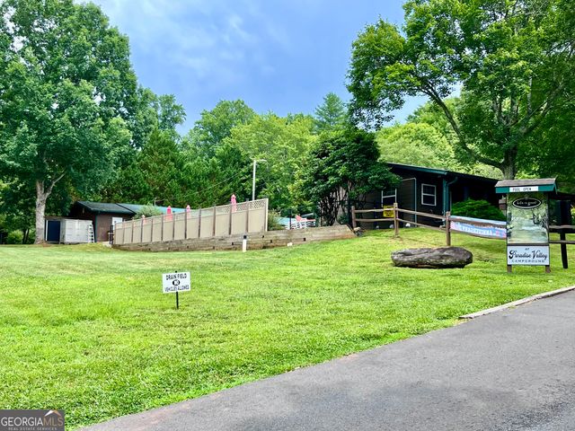 86 Campfire Drive, Cleveland, GA 30528