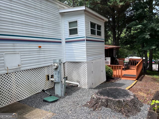 86 Campfire Drive, Cleveland, GA 30528