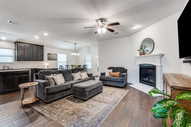 3822 Brazos Street, Melissa, TX 75454