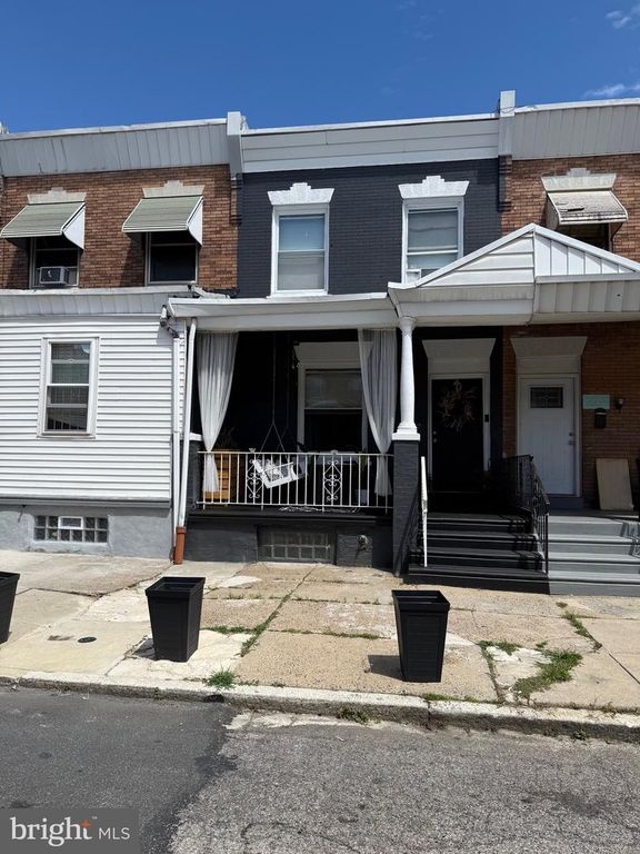 2217 S FELTON ST, Philadelphia, PA 19142