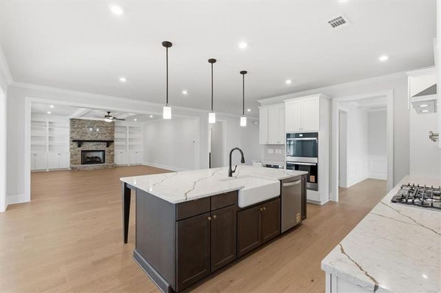 1094 Low Water Crossing SW Walk, Acworth, GA 30101