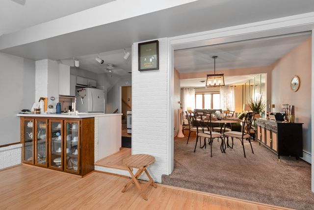 10317 Lacrosse Avenue, Oak Lawn, IL 60453