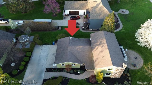 6210 Sterling Drive, Newport, MI 48166