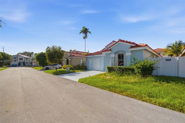 7336 Granada Way, Margate, FL 33063