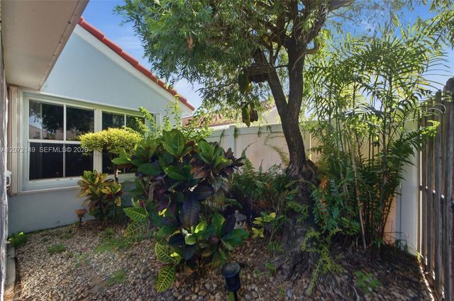 7336 Granada Way, Margate, FL 33063
