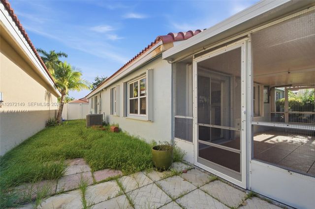 7336 Granada Way, Margate, FL 33063