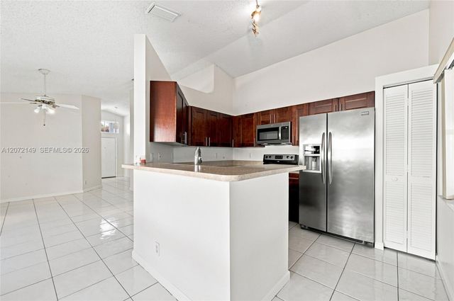 7336 Granada Way, Margate, FL 33063
