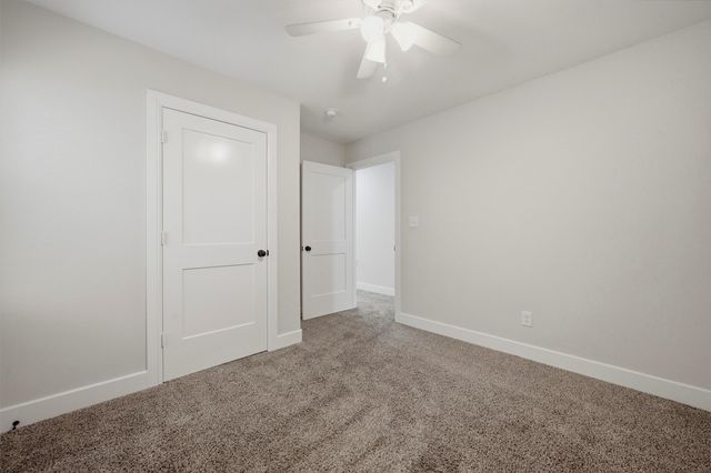 931 W Collins Street, Denison, TX 75020