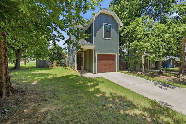 931 W Collins Street, Denison, TX 75020