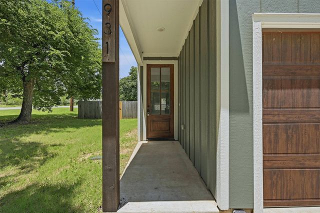 931 W Collins Street, Denison, TX 75020